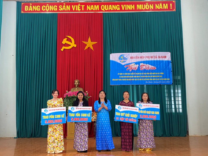 Hội LHPN xã Ea Nam tọa đàm kỷ niệm 113 năm ngày quốc tế phụ nữ 8/3 